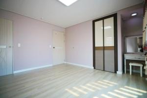 Gyeokpo Seohae Oceanville Pension