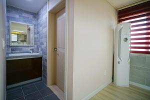 Gyeokpo Seohae Oceanville Pension