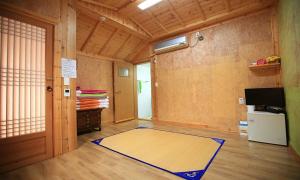 Jeonju Pension Raw HwangToBang