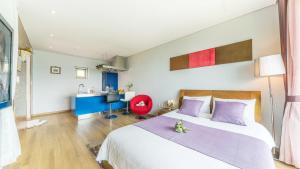 Geoje For bridge pension