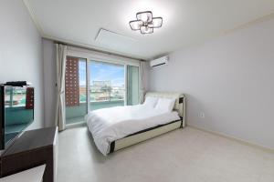 Samcheok Jangho Good Morning Pension