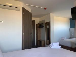 Hotels Val Hotel Montbeliard Sud : photos des chambres