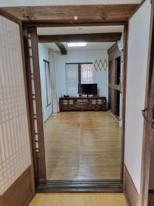 Cheongbaek Hanok Pension