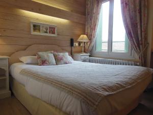 Hotels Logis Hotel Le Glacier : photos des chambres