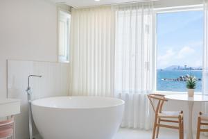 Gangneung Casa Clara Pension