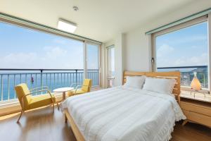 Donghae Hill House Pension