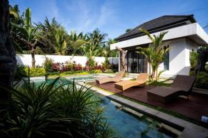 Villa Palmira by Escobar Villas