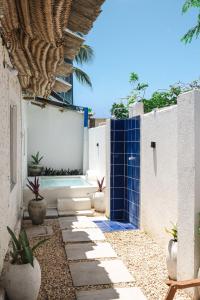 Zanzibari Paje Studios, 4 private Studios, plunge Pool, 2min to Paje Beach