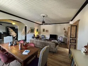 Appartement de charme vue mer - Togna