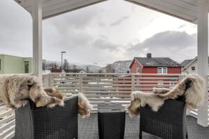 Arctic Pearl - Central House with 4 bedrooms and 2 bathrooms