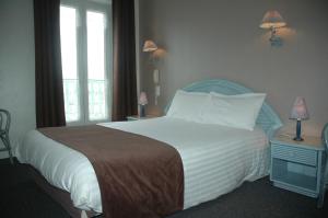 Hotels Hotel L'Ecailler : photos des chambres