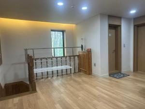 Sokcho Ulsanbawi Bed and Breakfast