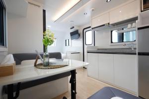 Pohang Uni’s Sea Caravan Homigot Branch