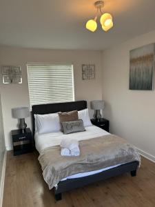 Cosy Corby Getaway