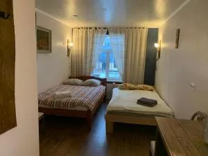 Delta 9 -two big beds - Raadi