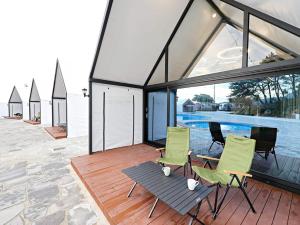 Yeongam Rock On Glamping and Caravan