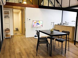 Yeongam Rock On Glamping and Caravan