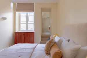 Timeless Elegance in Paris