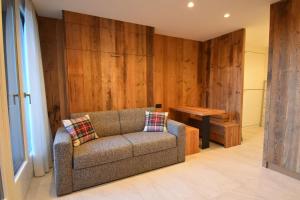 SILVANA De Luxe Studio 101