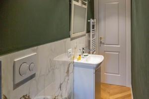 Santa Maria Novella Patio Flat