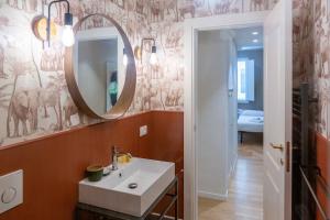 Santa Maria Novella Patio Flat