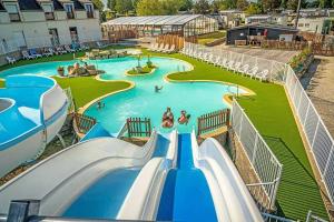 Campings Camping 4 etoiles - Parc aquatique - eeiagf : photos des chambres
