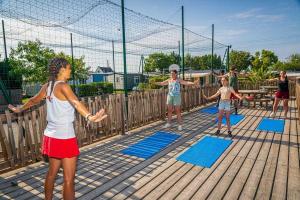 Campings Camping 4 etoiles - Parc aquatique - eeiagf : photos des chambres