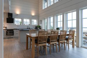 Ski-inout | Wi-Fi | Sauna | EV Charge | Pets OK