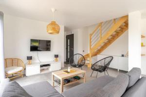 Grande maison neuve classée 4 étoiles à 300m de la mer