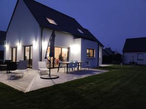 Maisons de vacances Grande maison neuve classee 4 etoiles a 300m de la mer : photos des chambres
