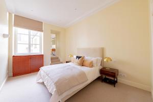 Timeless Elegance in Paris