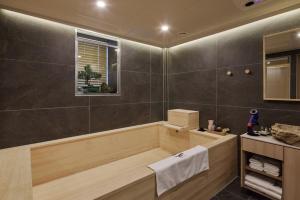 Phòng 4 Người (Quadruple Room)