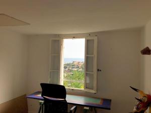 LEstaque T3 atypique avec vue sur mer et jardins