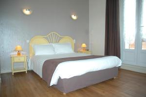 Hotels Hotel L'Ecailler : photos des chambres