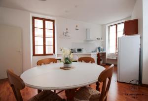 Appartements Chez Leopold et Anais au coeur d Albi : photos des chambres