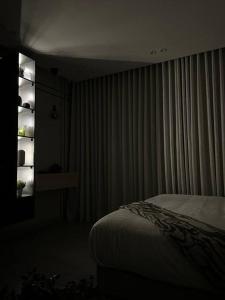 Green Stylish Studio -Self Entry