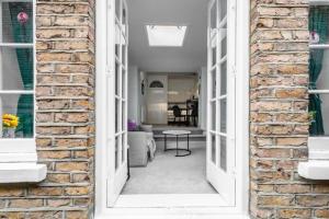 Liverpool street Apartment