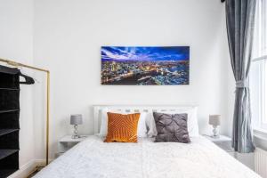 Liverpool street Apartment