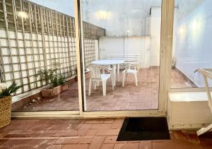 Espacioso con patio interior