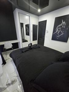 Le Noir & Blanc Port Nature 4 Village Naturiste Cap dAgde