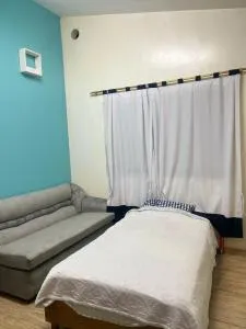 Casa, alojamiento, departamento, House - Teniente Hugo Ortiz