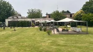 Agriturismo IL BORGHETTO - 卡斯泰尔夫兰科埃米利亚