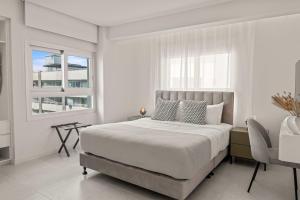 Phaedrus Living: Limassol Seaside Residences 05