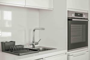 Phaedrus Living: Limassol Seaside Residences 05