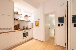 1BR Stylish Apt 20 Minutes from Acropolis