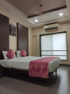 Hotel Yash Executive
