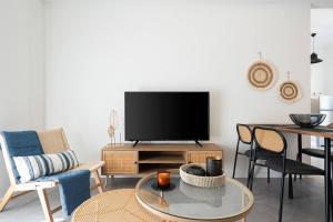 Revived Urban Charm - 1BR