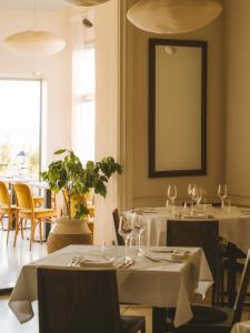 Hotels Le Saint Hubert : photos des chambres