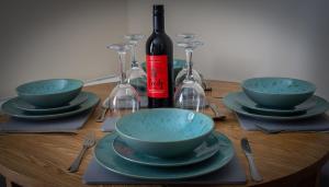 City Centre One Bedroom Apartment Free Parking And internet