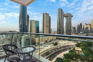 FIRST CLASS 1BR Modern Downtown Oasis
